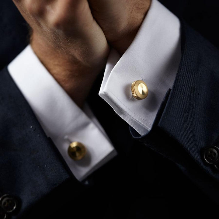 oliver brass cufflink | how to wear