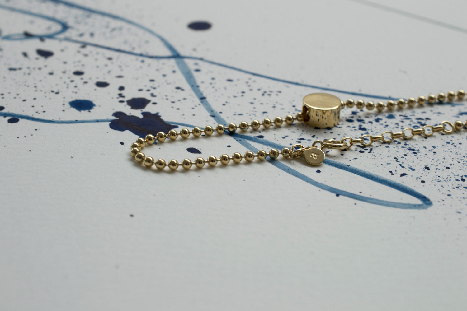 gold dot bracelet | gold ball chain | detail
