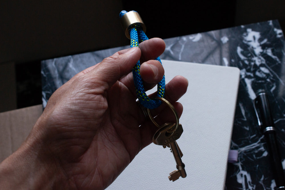 Farrin blue gold key ring