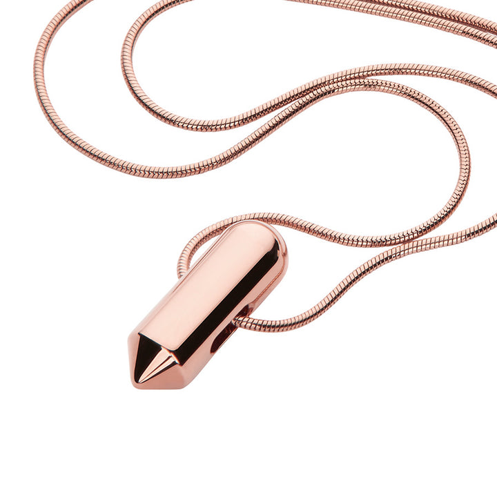 juno rose gold necklace | close up