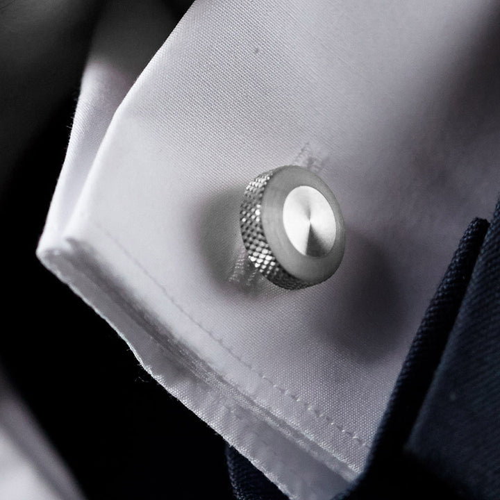 oliver steel cufflink | close up