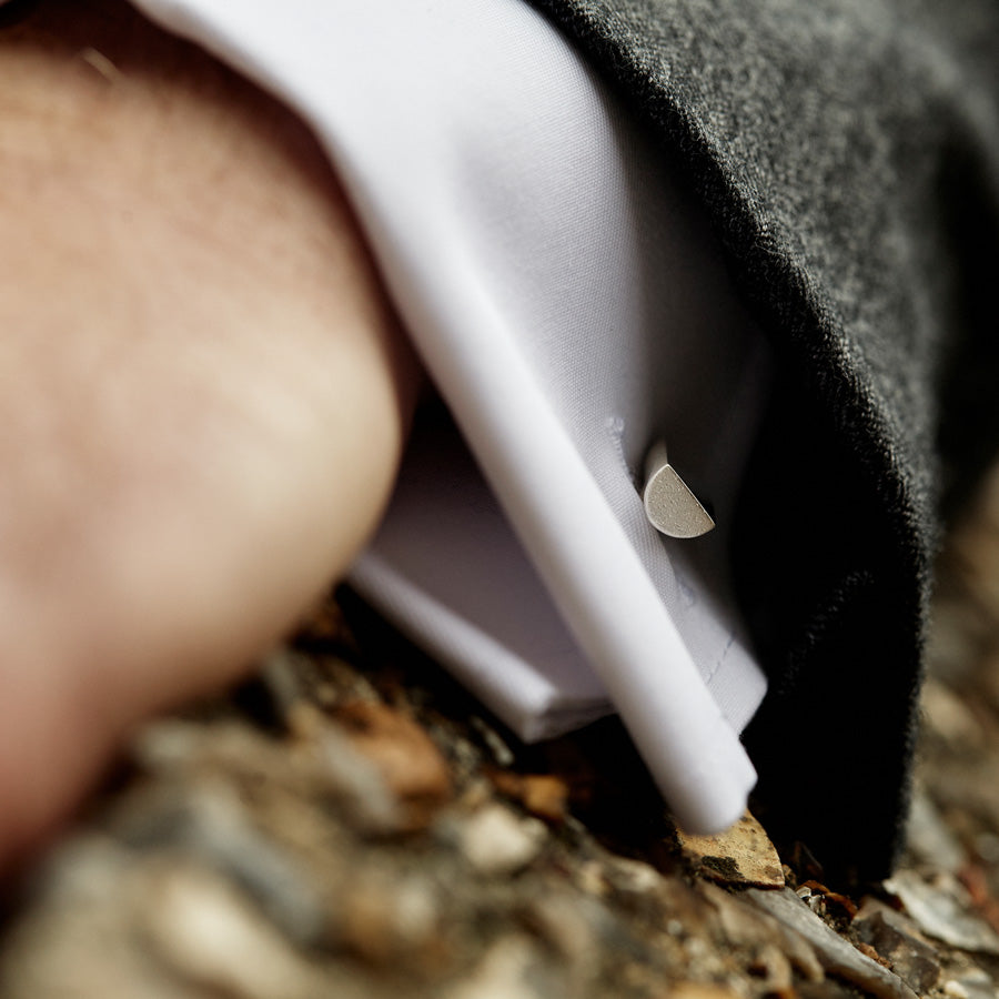 bancroft silver cufflink | close up