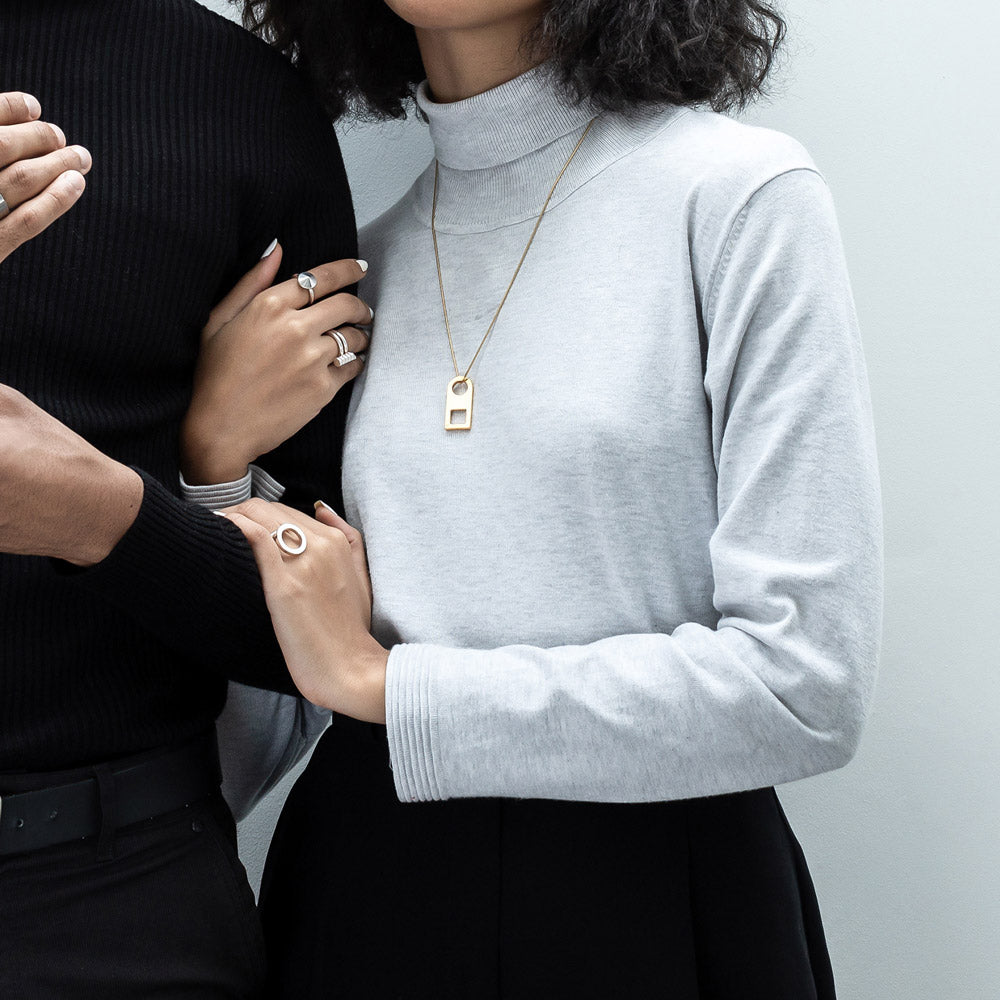 esme gold necklace | how to wear