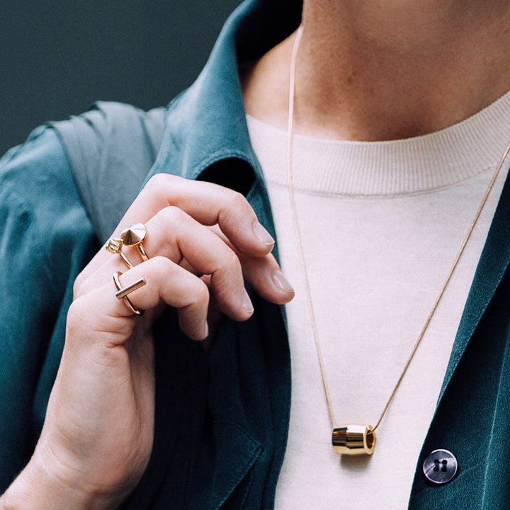 hope gold necklace | how to wear