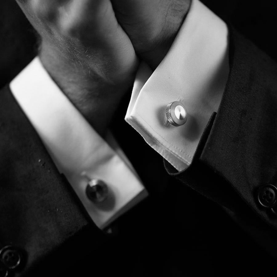 oliver steel cufflink | how to wear