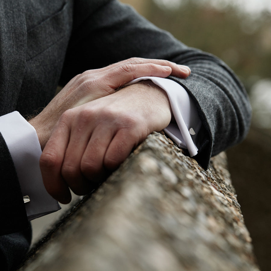 bancroft silver cufflink | close up
